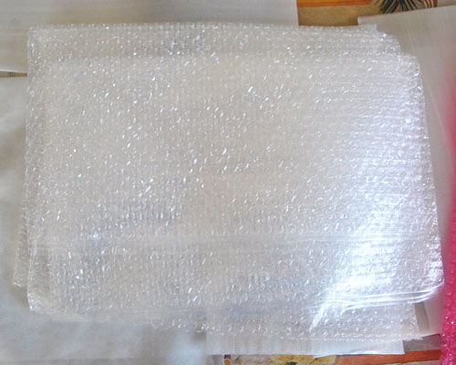 氣泡復(fù)合膜、鋁箔復(fù)合膜、氣泡膜生產(chǎn)廠與拉伸纏繞膜 包裝材料的多元世界
